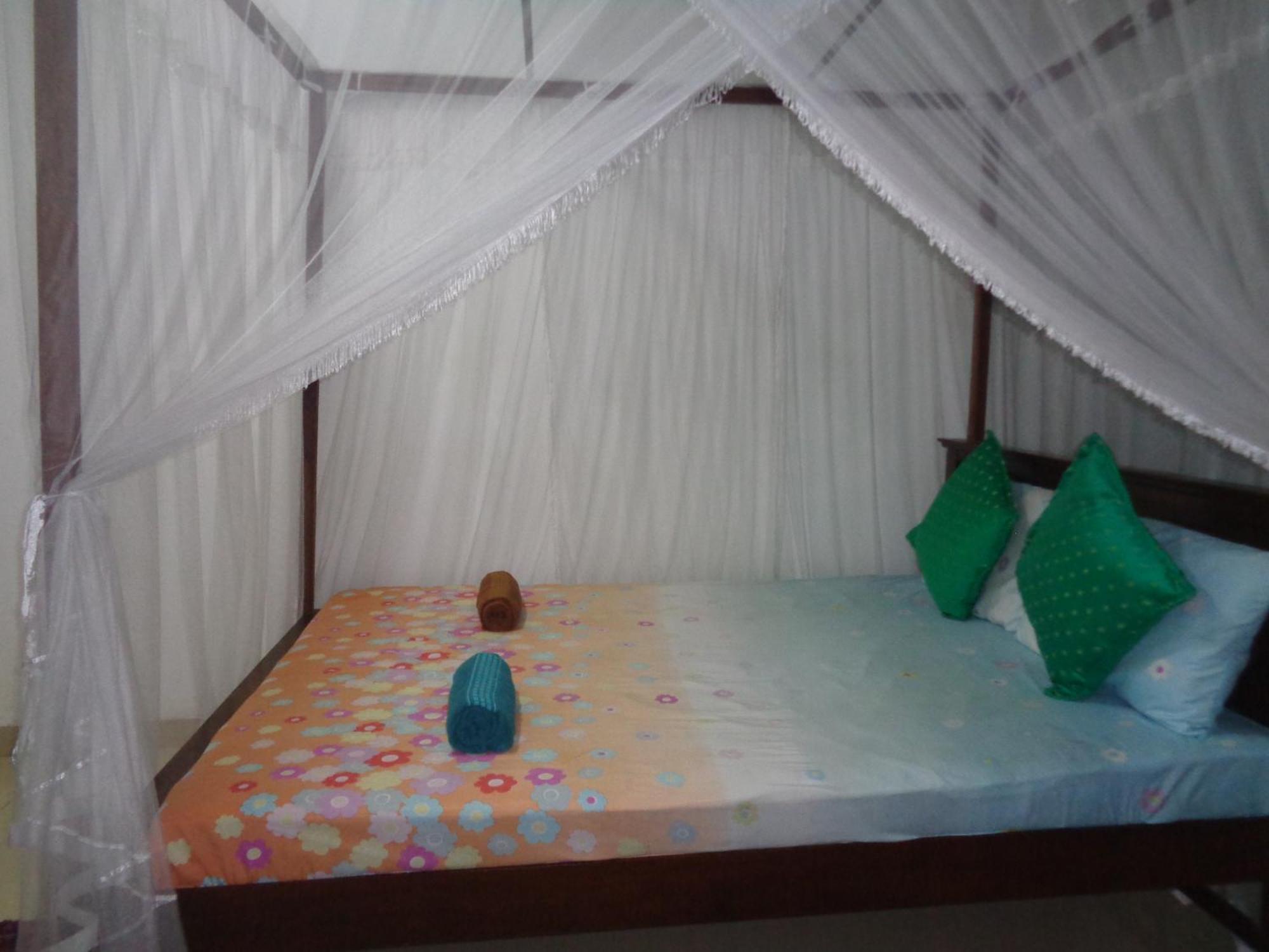 Green Valley Home Stay Talpe Εξωτερικό φωτογραφία