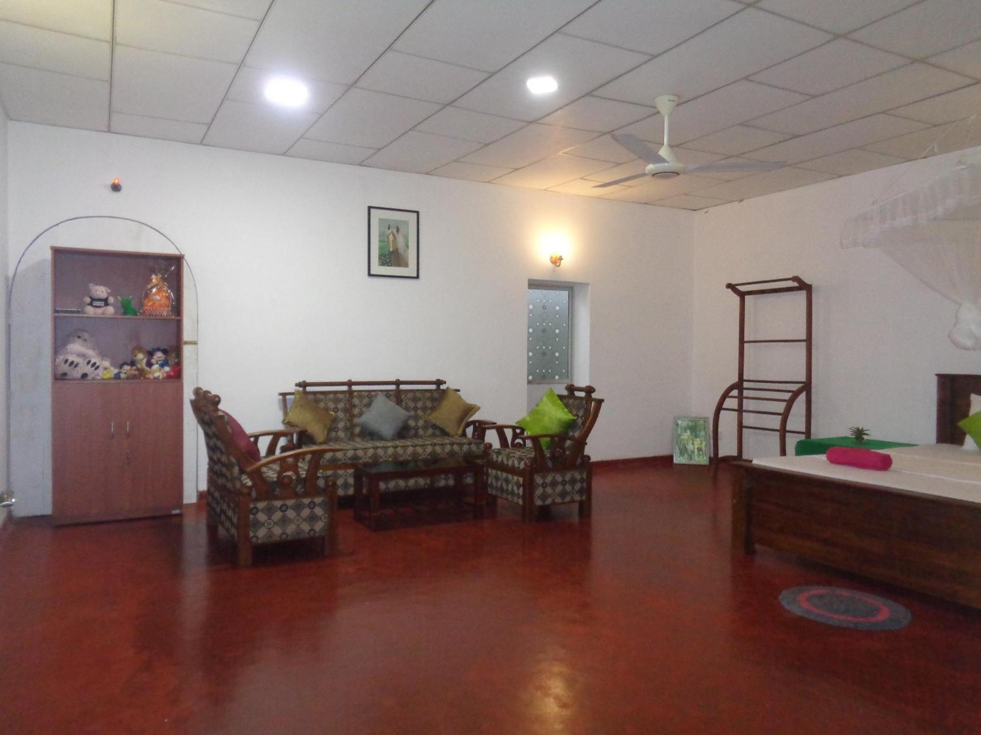 Green Valley Home Stay Talpe Εξωτερικό φωτογραφία